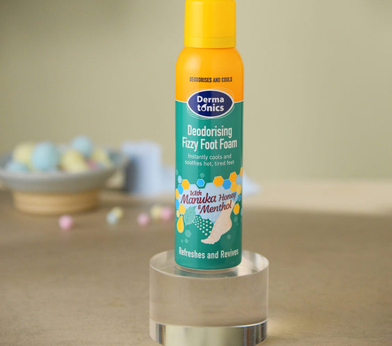 FIZZY Foot Foam – קצף מצנן עם דבש מאנוקה מרגיע ומפיג ריח ברגליים 150 מ”ל